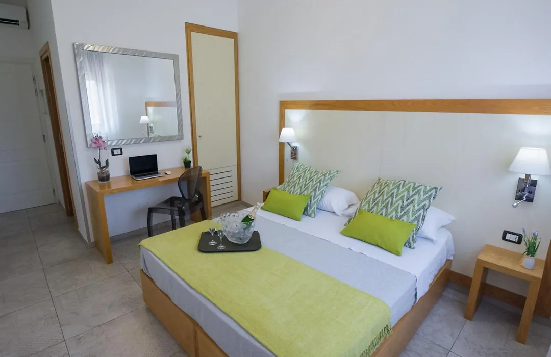 Best Western Hotel Martello-1