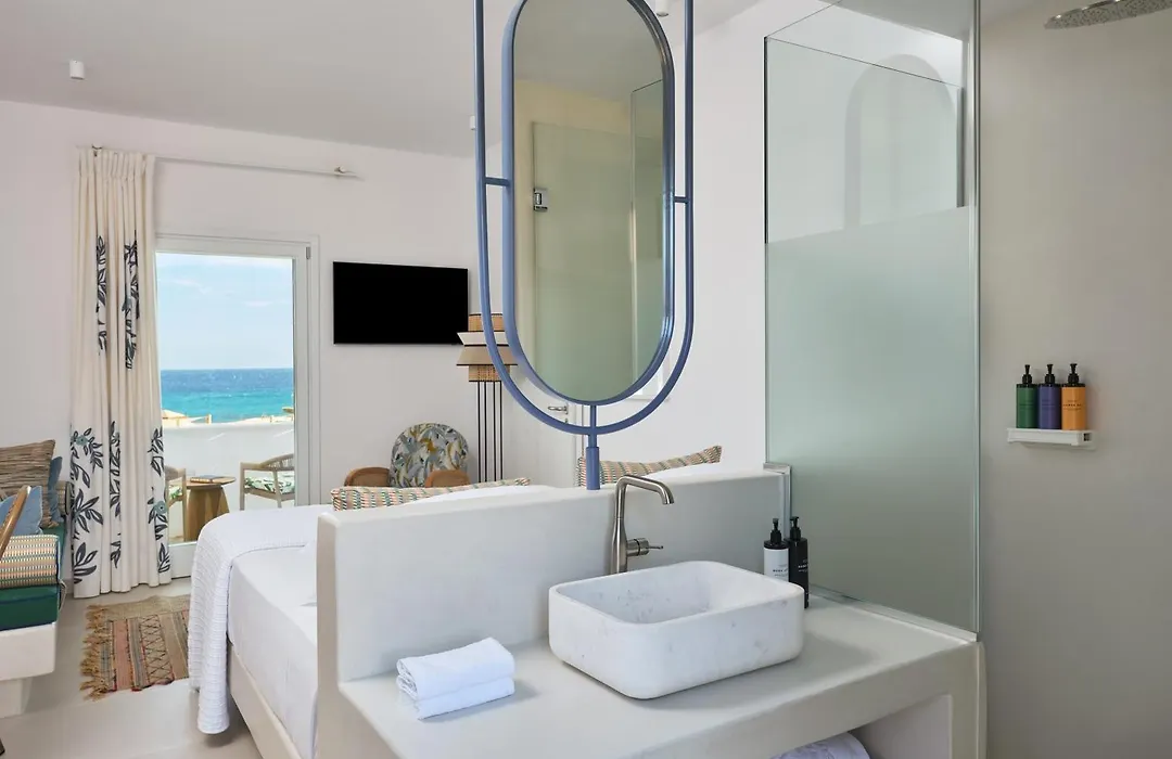 Myconian Sunrise Relais & Chateaux Hotel-1