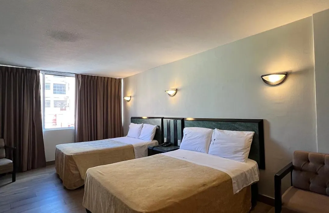 Hotel Universo-1