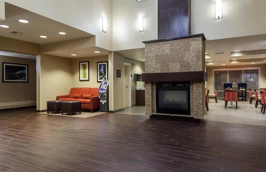 Comfort Suites Tulsa Central-1