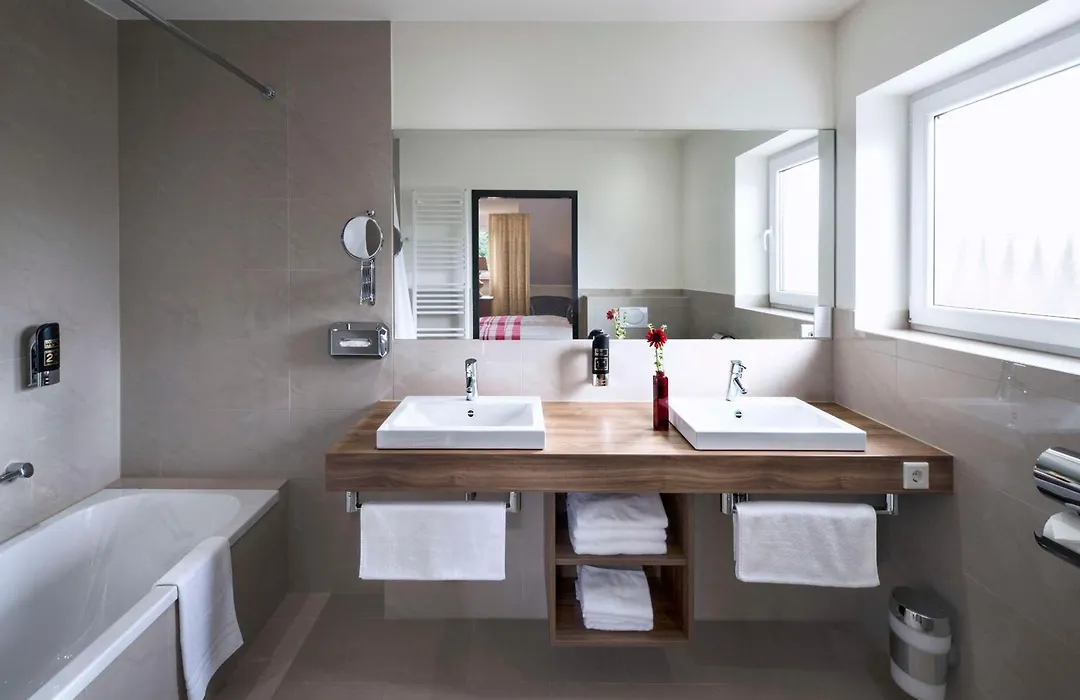 Best Western Hotel Brunnenhof-1