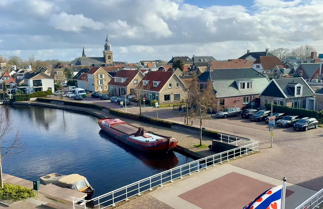 Boutique Hotel Joure - Centrum & Haven-1