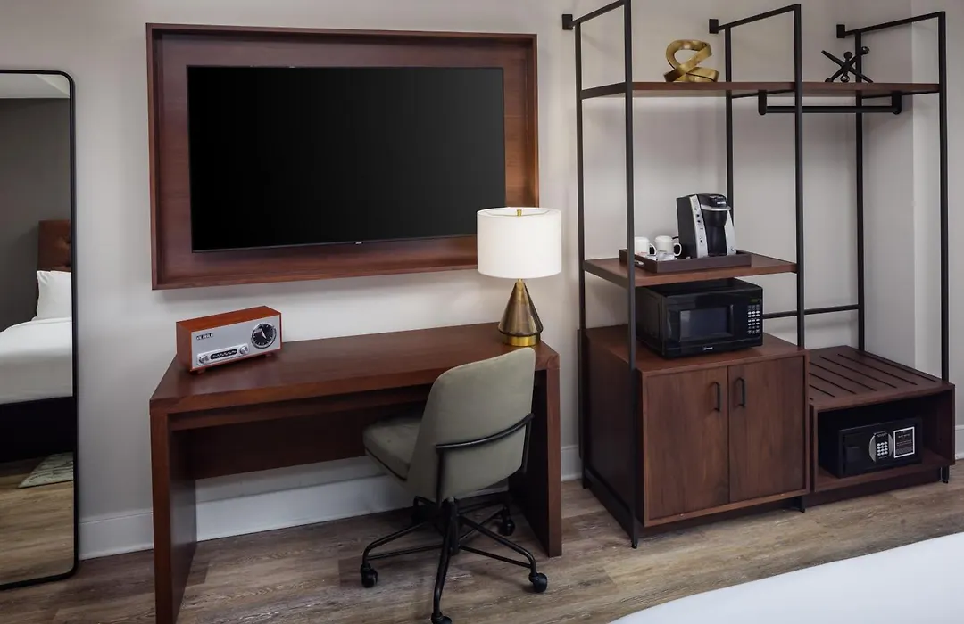 Watt Hotel Tapestry Collection By Hilton-1