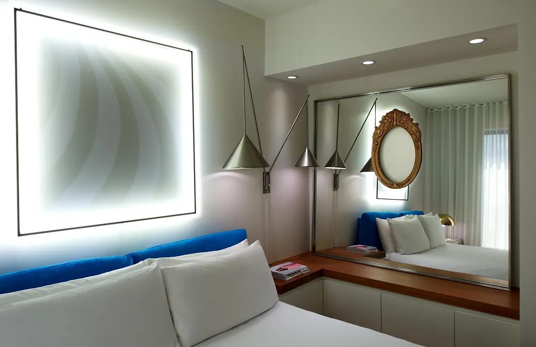 The Valorian Los Angeles, Curio Collection By Hilton-1