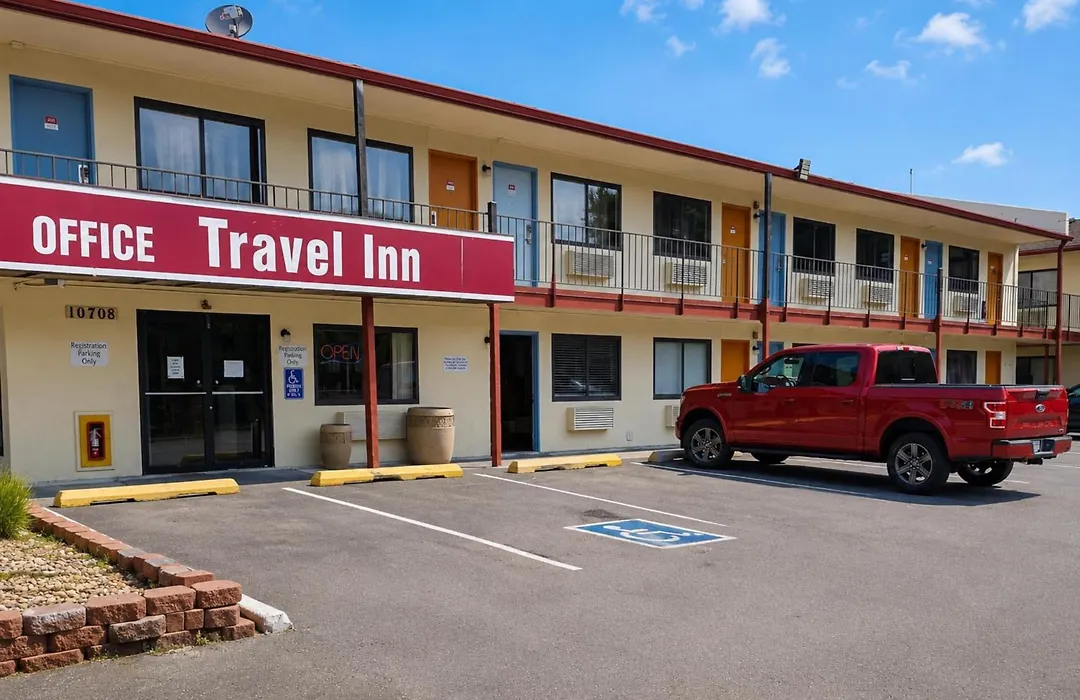Travel Inn By Oyo Omaha-1