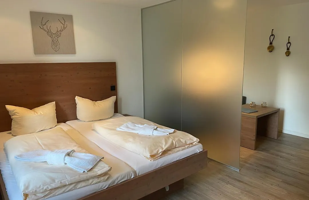 Sporthotel Walliser-1