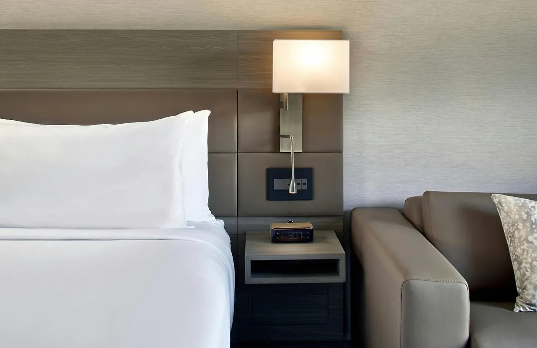 Ac Hotel By Marriott Durham Duke University-1
