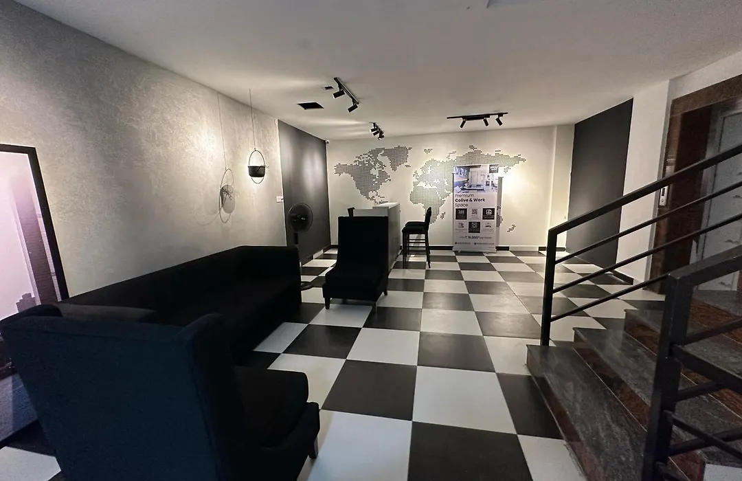 Collection O By Oyo Local Square | Whitefield-1