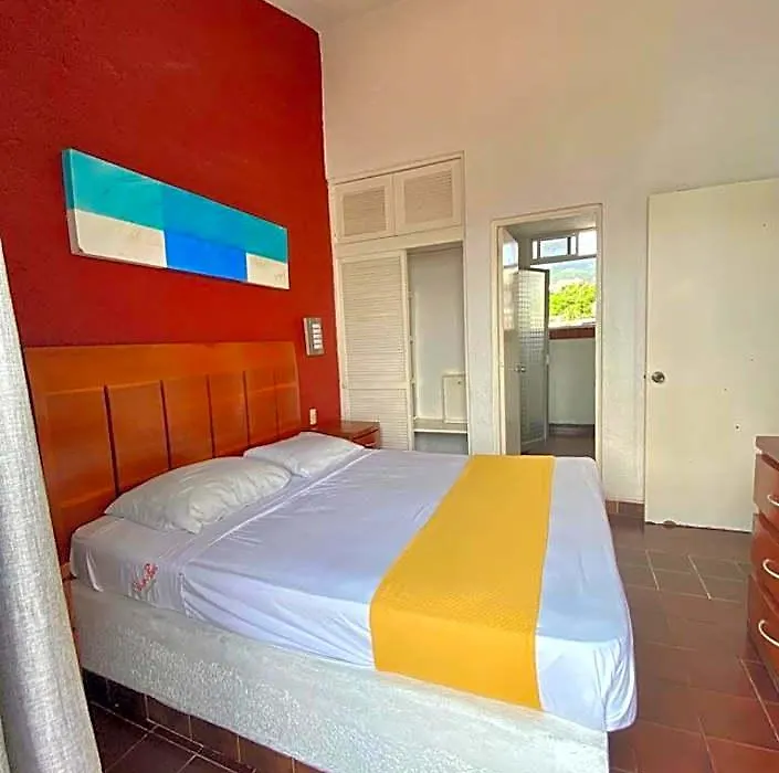 Suites Acapulco Yamba-1