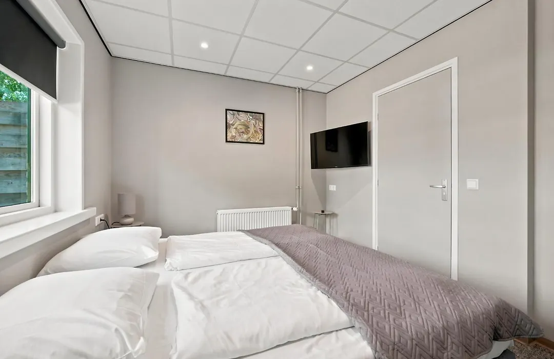 Guesthouse Ouddorp Connection-1