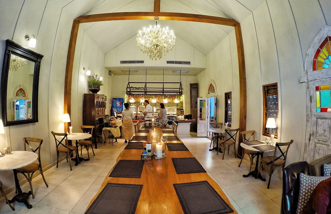 Tharaburi Resort-1