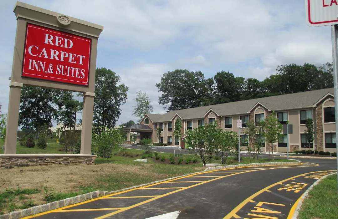 Red Carpet Inn And Suites Monmouth Junction-1