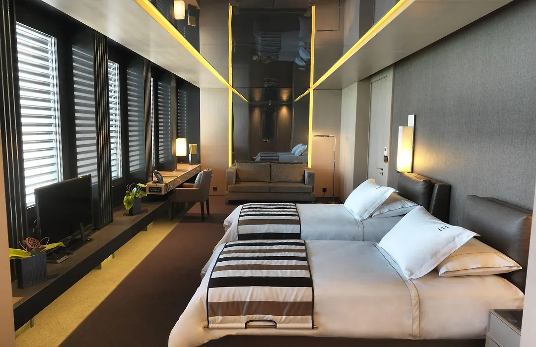 Key Hotel-1
