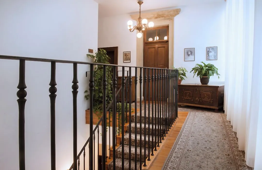 Grand Hotel Praha-1