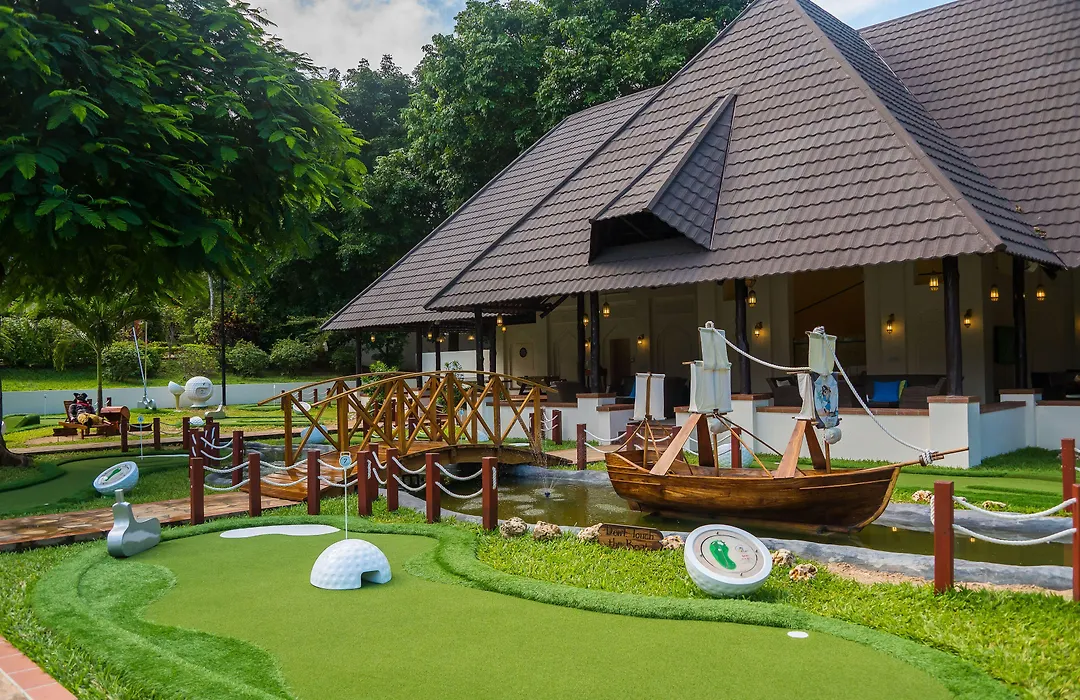 Sea Cliff Resort & Spa-1