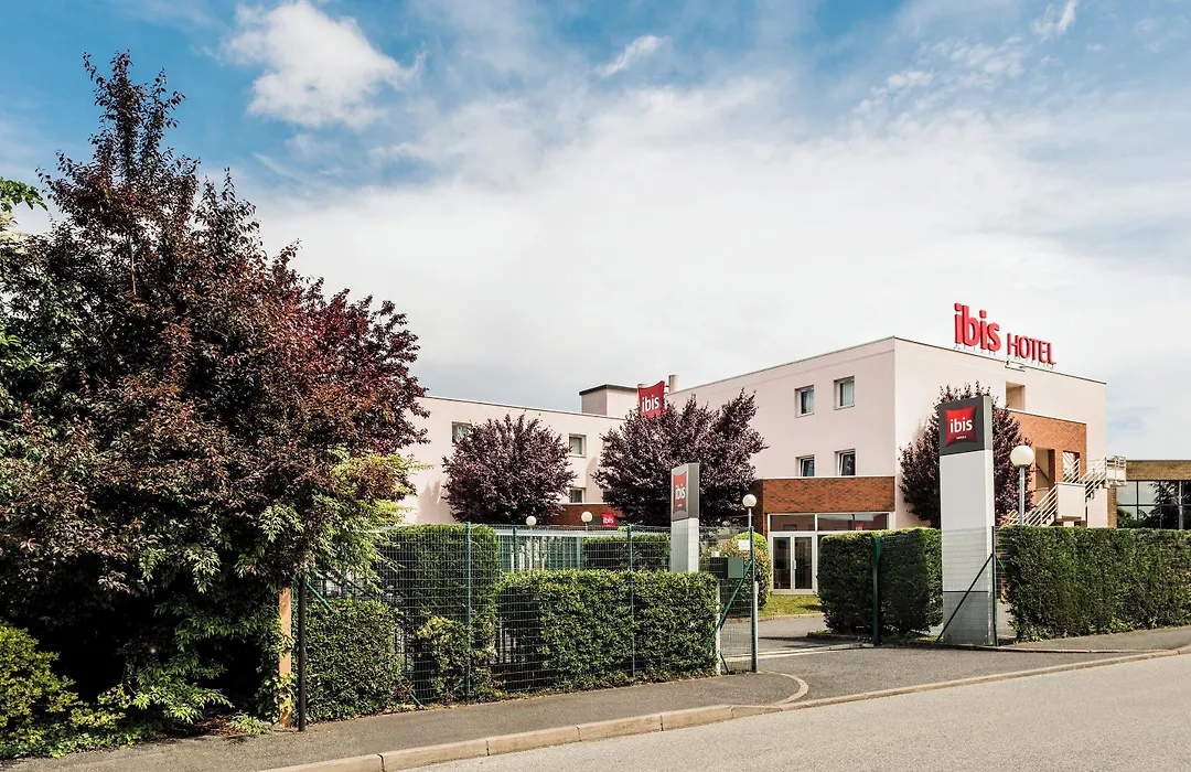 Ibis Massy-1