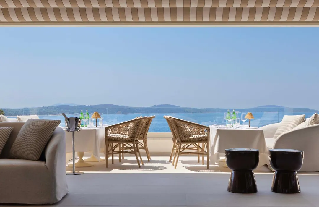 Sirena Resort-1
