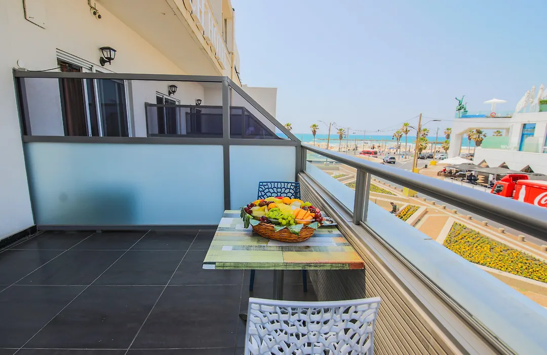 Miami Beach Hotel Tel Aviv-1