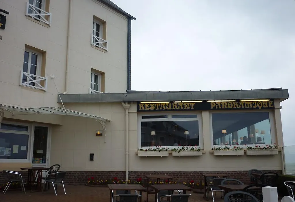 Hotel De La Plage-1