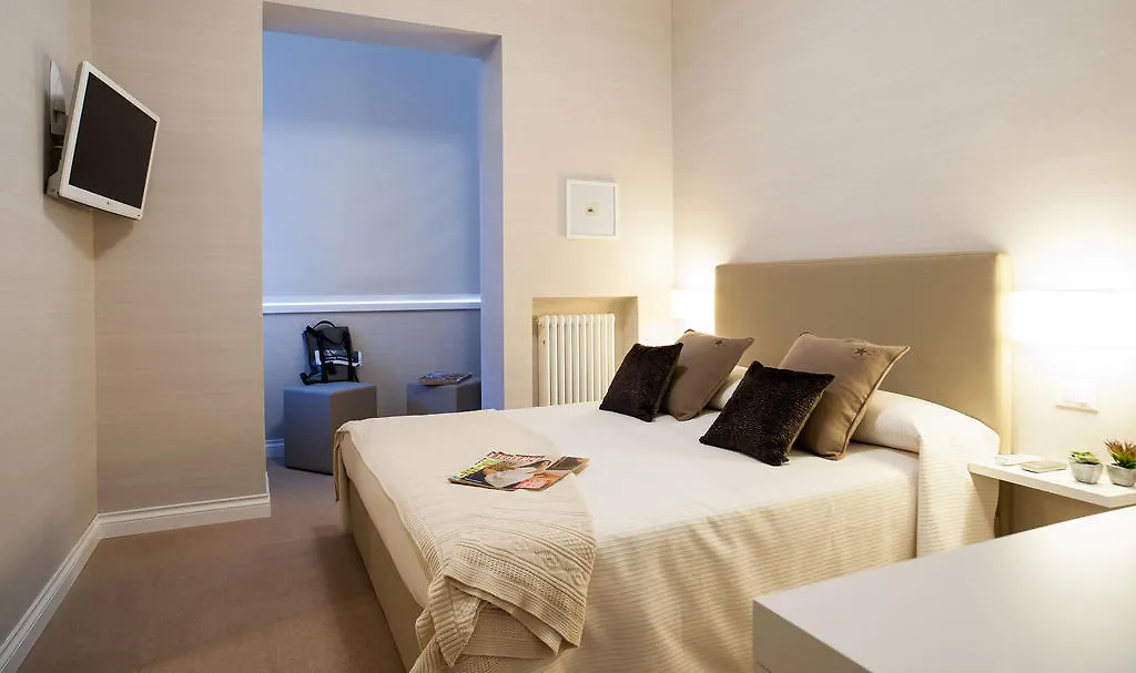 B&B Blanc-1