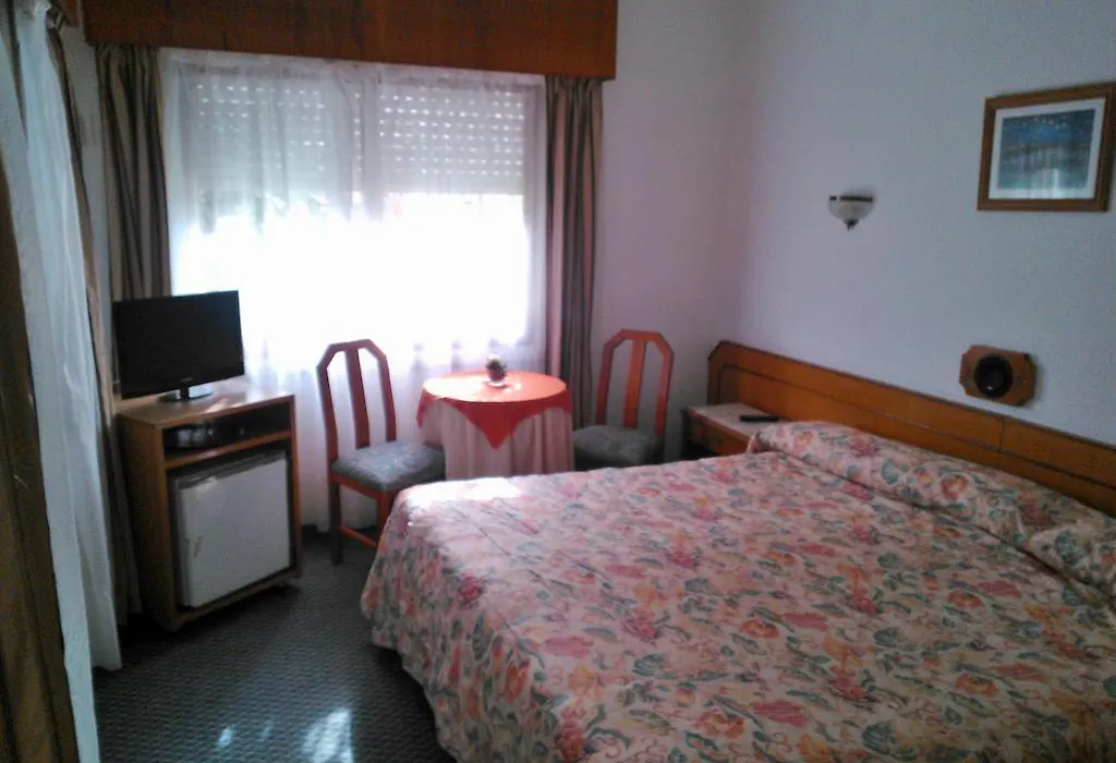 Brisas del Este-1
