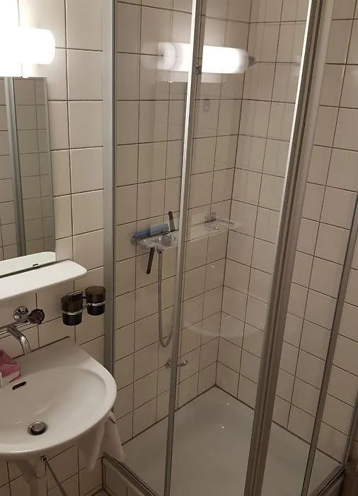 Hotel Lötschberg-1