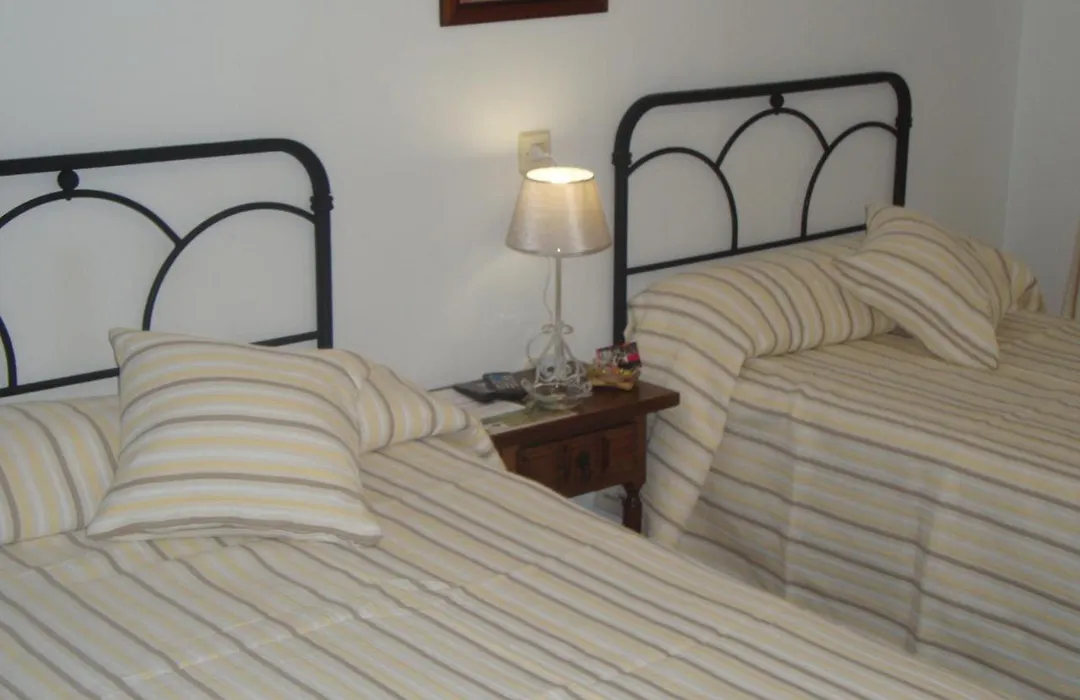Hostal Alba Taruta-1