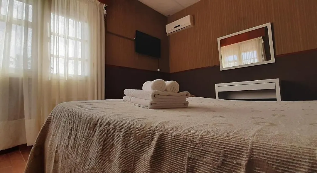 Hotel Rivadavia-1