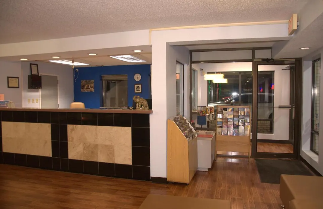 Bestway Inn-1