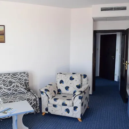 Sineva Park Hotel-3