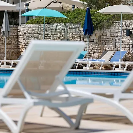 Miramar Sunny Hotel By Valamar-3