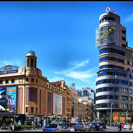 Gran Via Valverde Apartaments & Rooms Parking-3