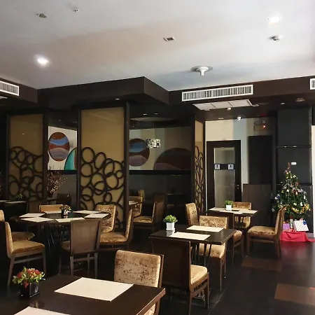 Amora NeoLuxe Suites Hotel-2