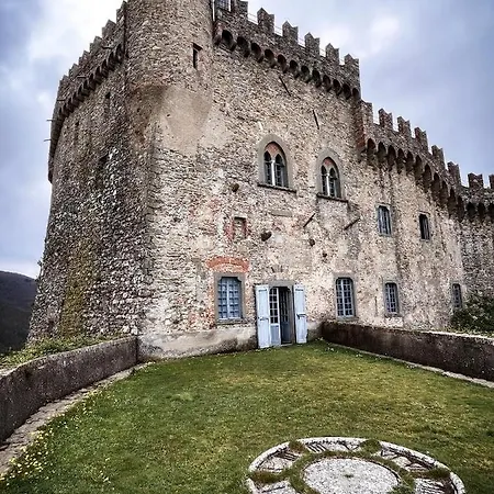 Castello Malaspina di Fosdinovo-2