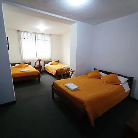 Hotel 9 de Octubre-3