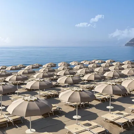 Grand Hotel Spiaggia-3