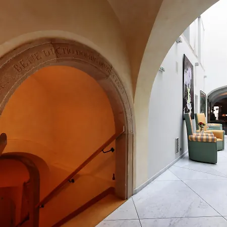 Skaritz Hotel & Residence-3