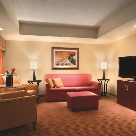 Embassy Suites By Hilton Norman Hotel & Conference Center-2