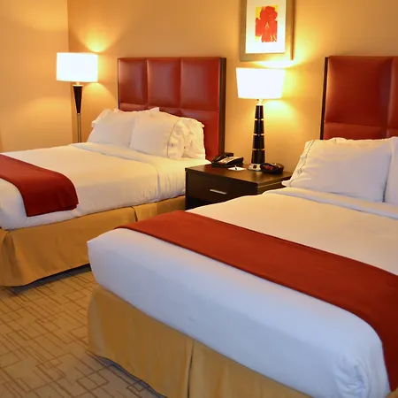 Holiday Inn Express & Suites - Smithfield/Selma By Ihg-2
