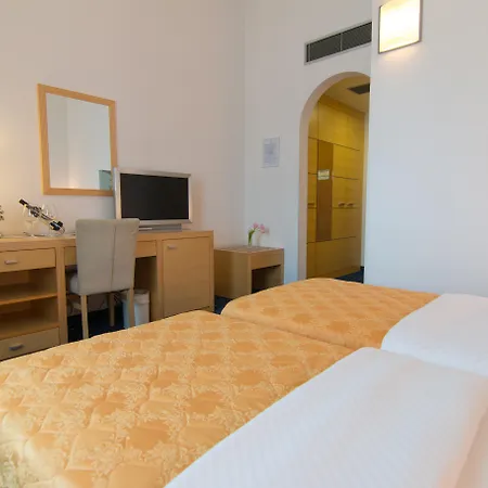 Hotel Blue Star-2