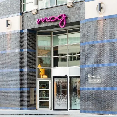 Moxy The Hague-2