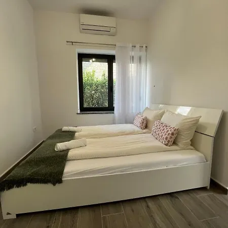 Panorama Rooms-3