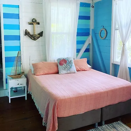 Islander House On Rocky Cay Beach-2