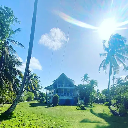 Islander House On Rocky Cay Beach-2