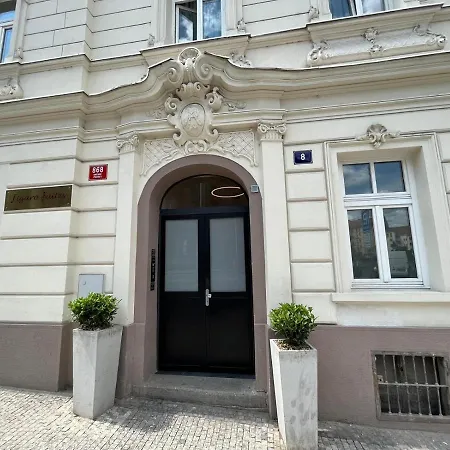 Figaro Suites-3