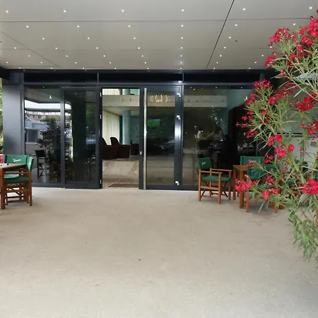 Hotel Delfin-2