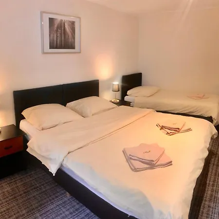 Hotel Auberge Rustique-3