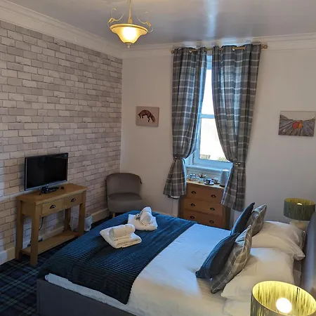 Brig O'Doon Guest House-2