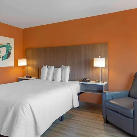Extended Stay America Premier Suites - Providence - East Providence-3