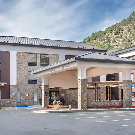 Hampton Inn Durango-3